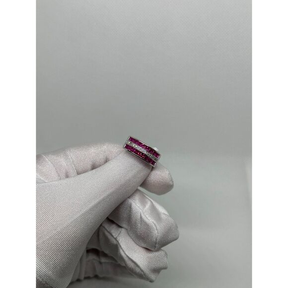 2 Ct LG Ruby Band and Sapphire Lining - Picture 5 of 7